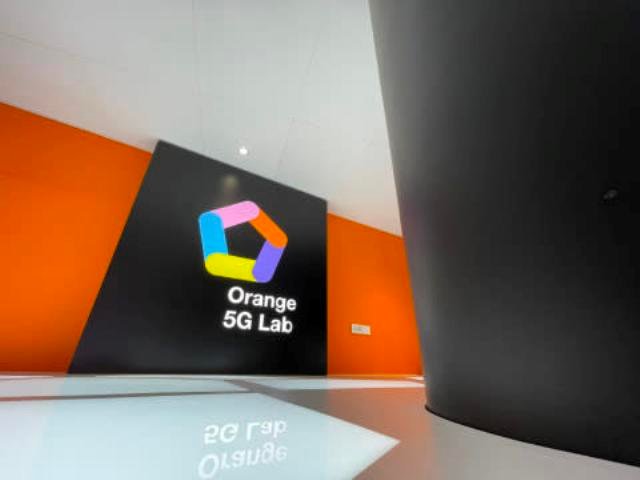 Orange 5G mobile business